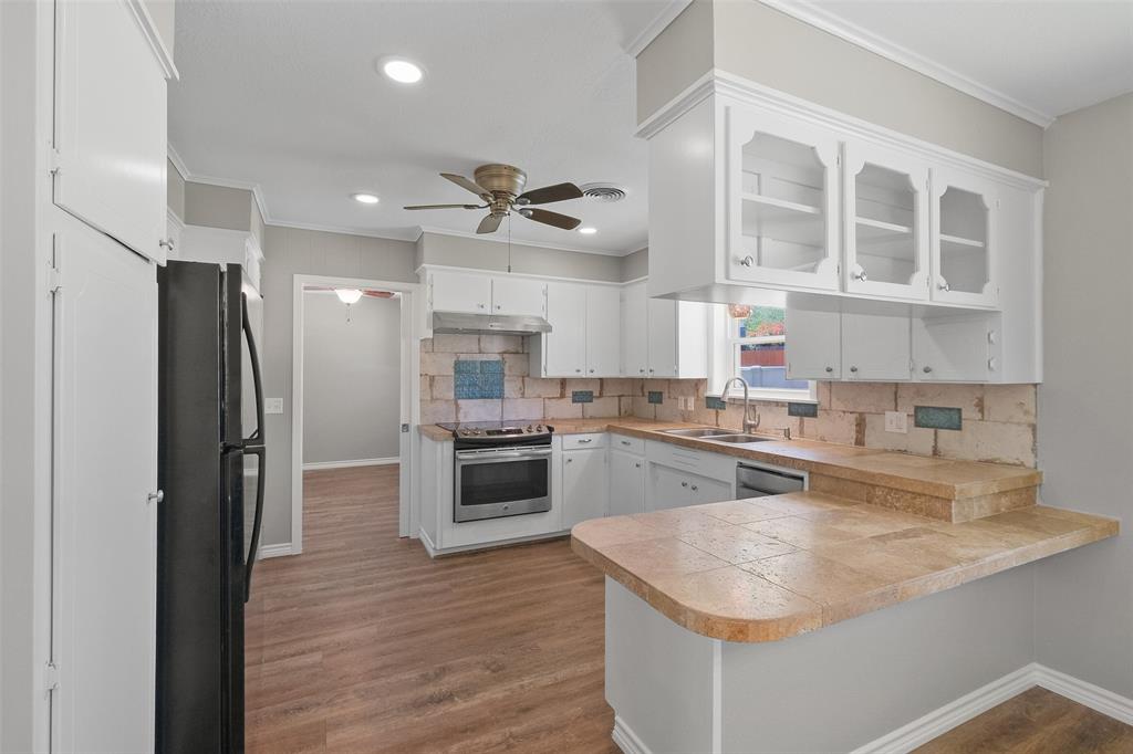2008 Kirk Drive, Brenham, Texas image 10
