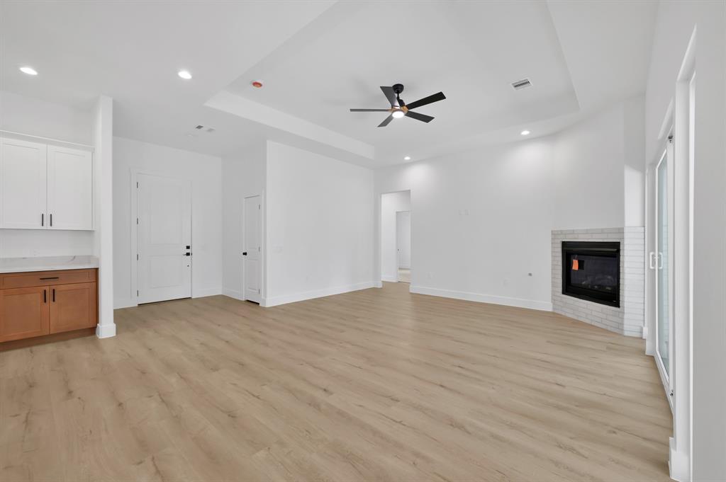 3302 Shadowcrest Lane