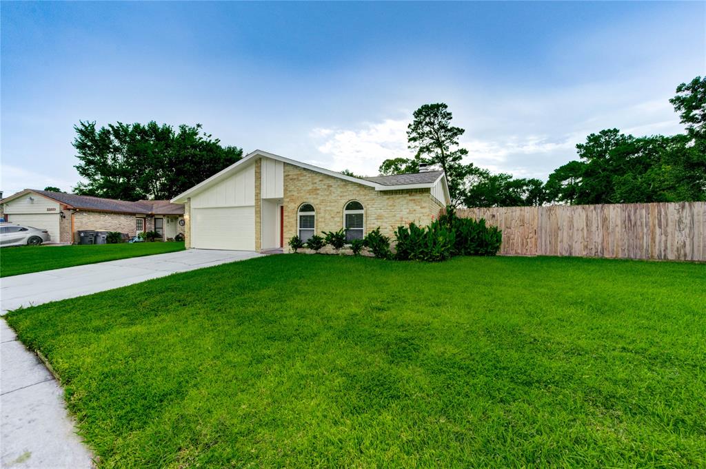 22843 Post Gate Drive
