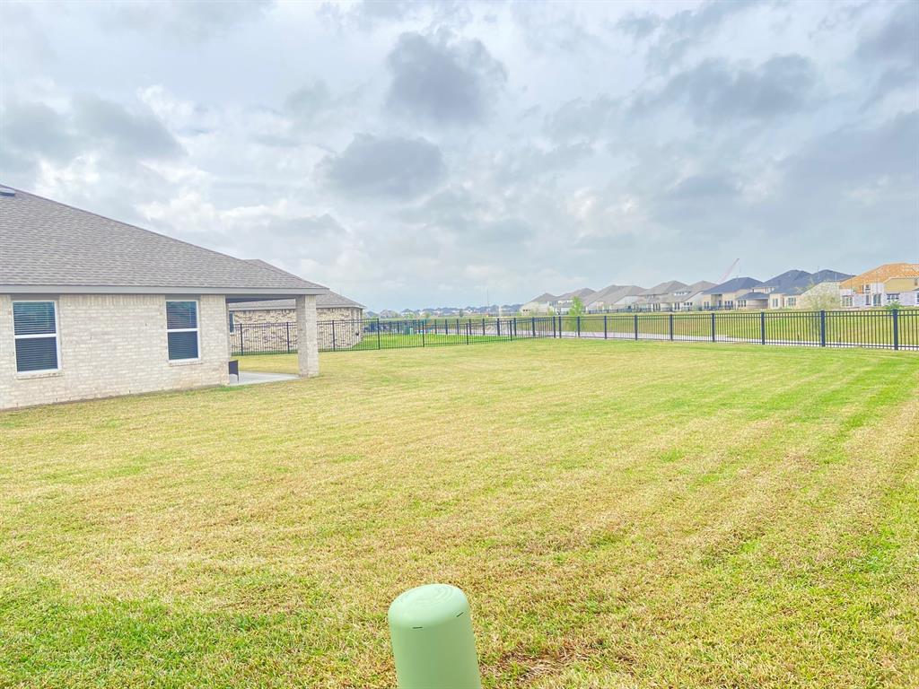 5005 Almond Terrace Drive, Katy, Texas image 3