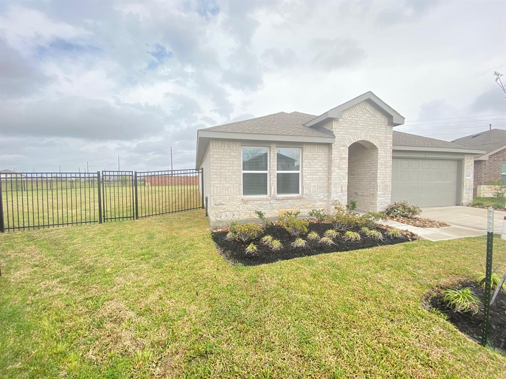 5005 Almond Terrace Drive, Katy, Texas image 2