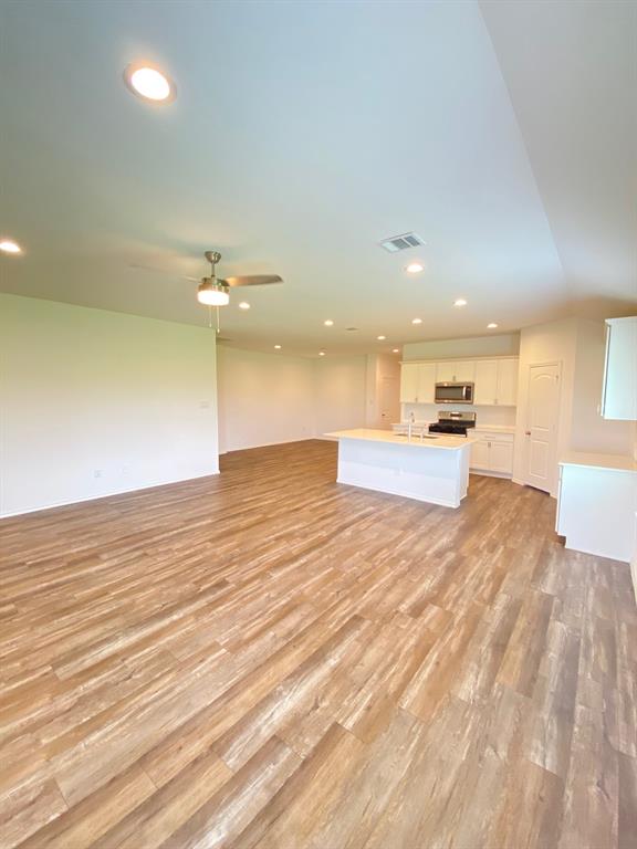 5005 Almond Terrace Drive, Katy, Texas image 9
