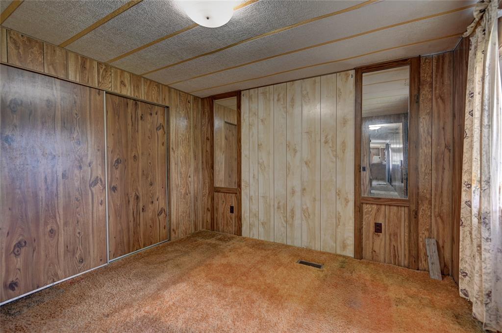 526 Harrisburg Road, Brenham, Texas image 13