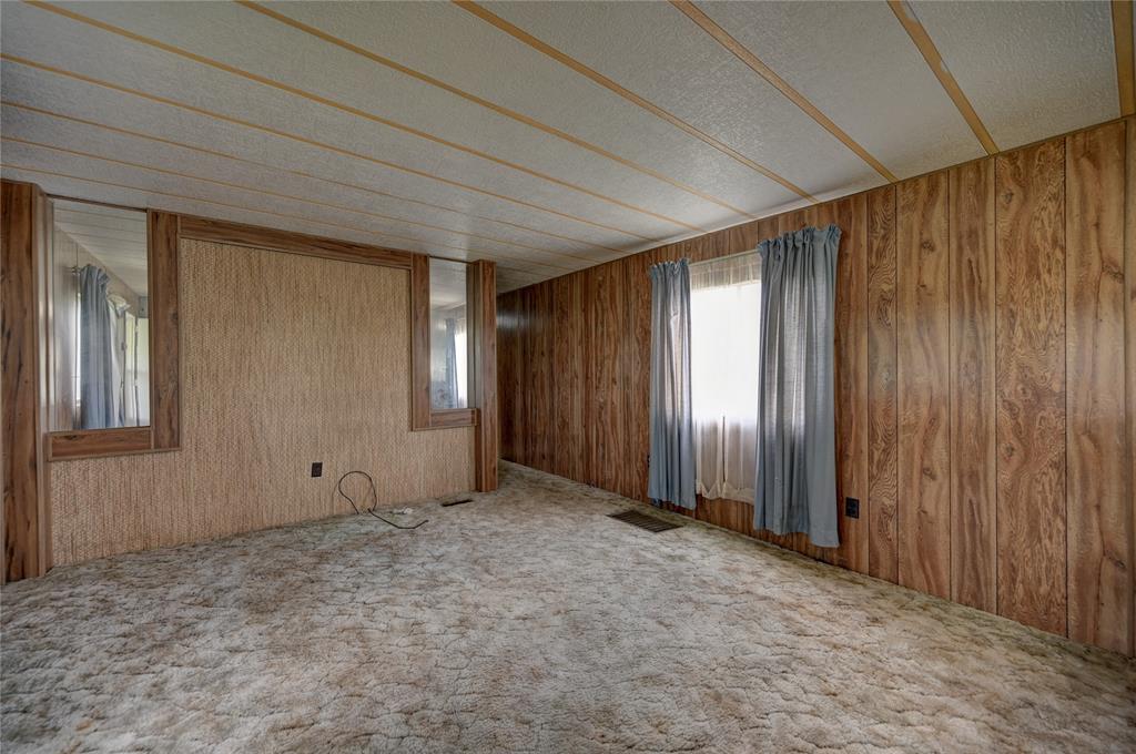526 Harrisburg Road, Brenham, Texas image 16