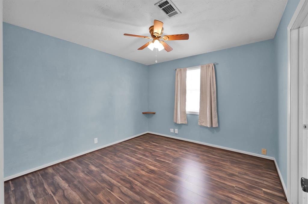 3946 Mark Lane, Conroe, Texas image 21