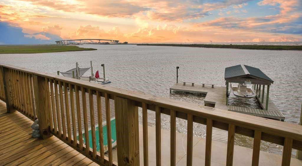 517 Private Road 675, Sargent, Texas image 40