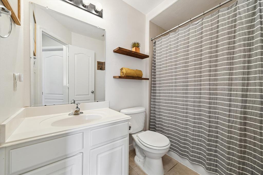 7427 Hollister Spring, Houston, Texas image 25
