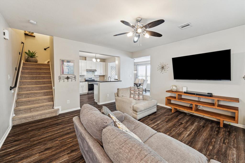 7427 Hollister Spring, Houston, Texas image 5
