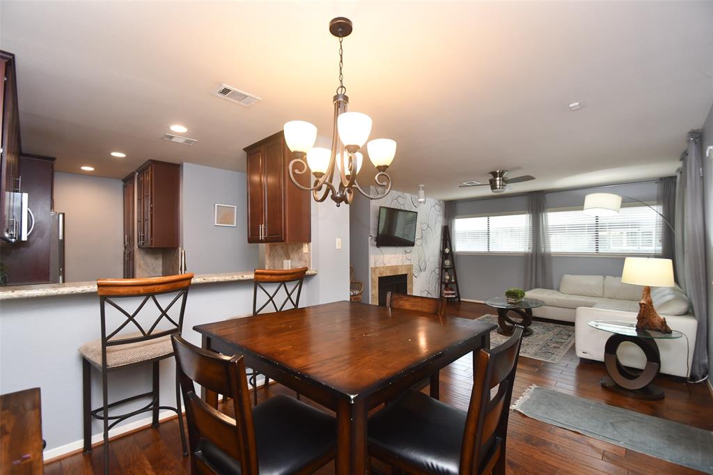 19 Sawmill Grove Lane, The Woodlands, Texas image 7