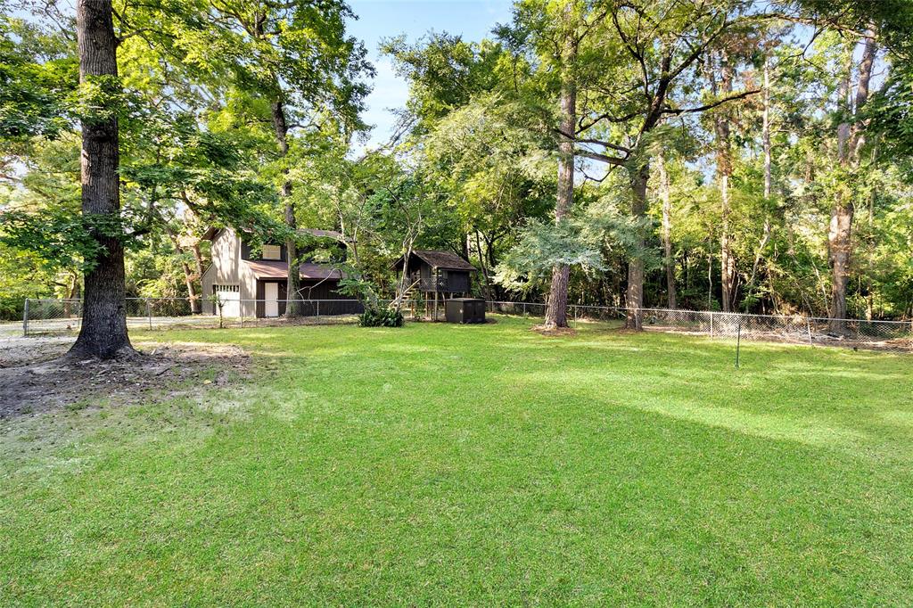 118 Glenview, Livingston, Texas image 11