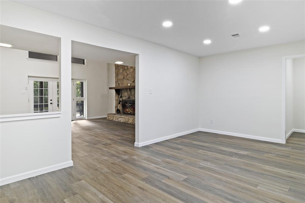 118 Glenview, Livingston, Texas image 22