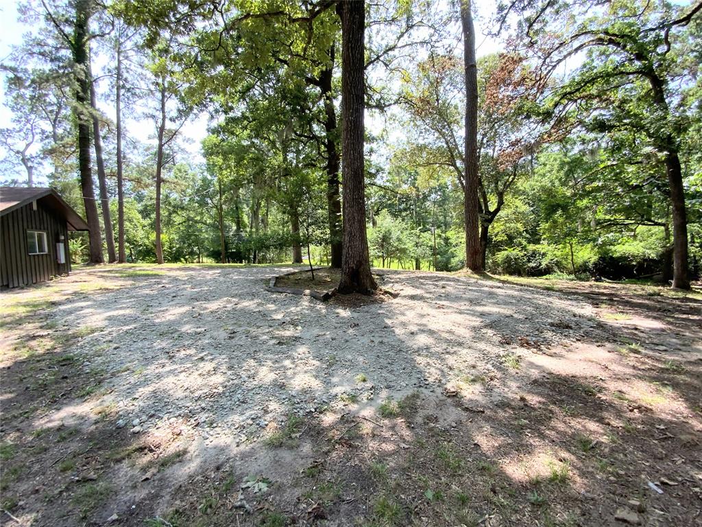 118 Glenview, Livingston, Texas image 42