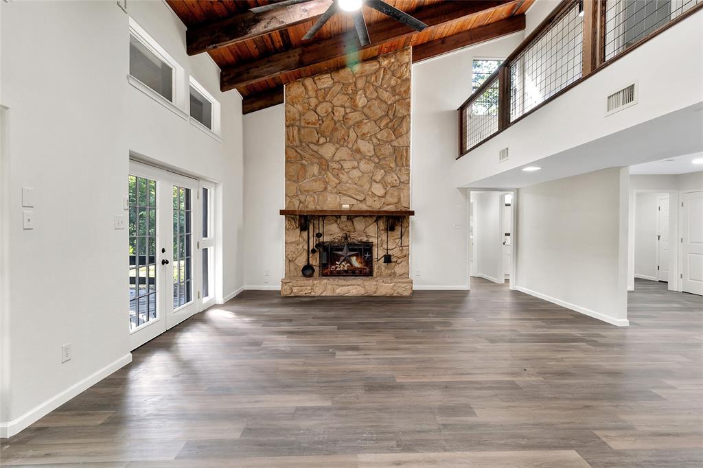 118 Glenview, Livingston, Texas image 21