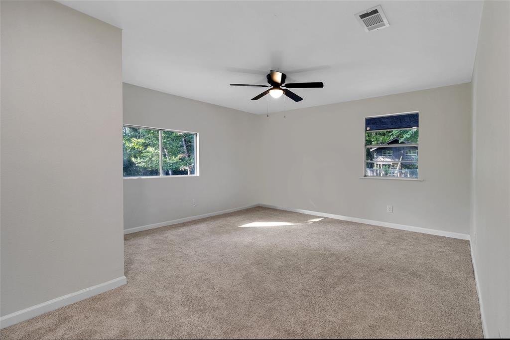118 Glenview, Livingston, Texas image 31