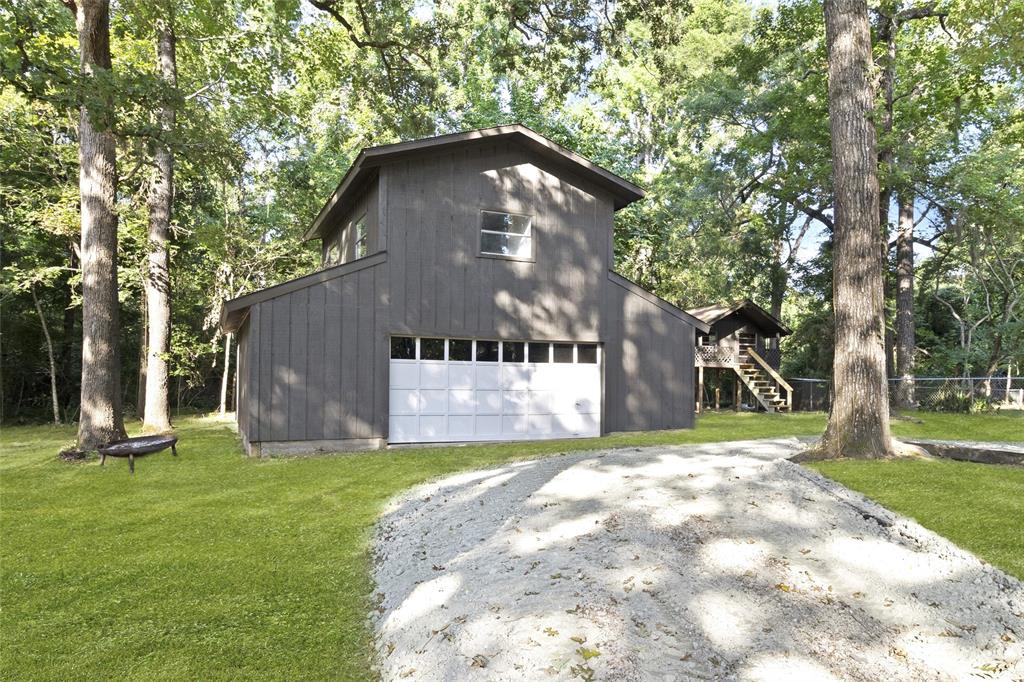 118 Glenview, Livingston, Texas image 3