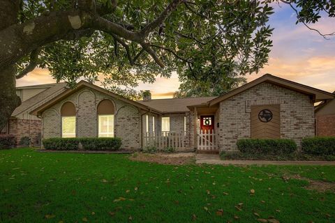 Single Family Residence in Houston TX 10115 Metronome Drive.jpg
