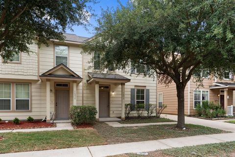 Photo of 16839 Mammoth Springs Drive, Houston, TX 77095 (MLS # 75948178)