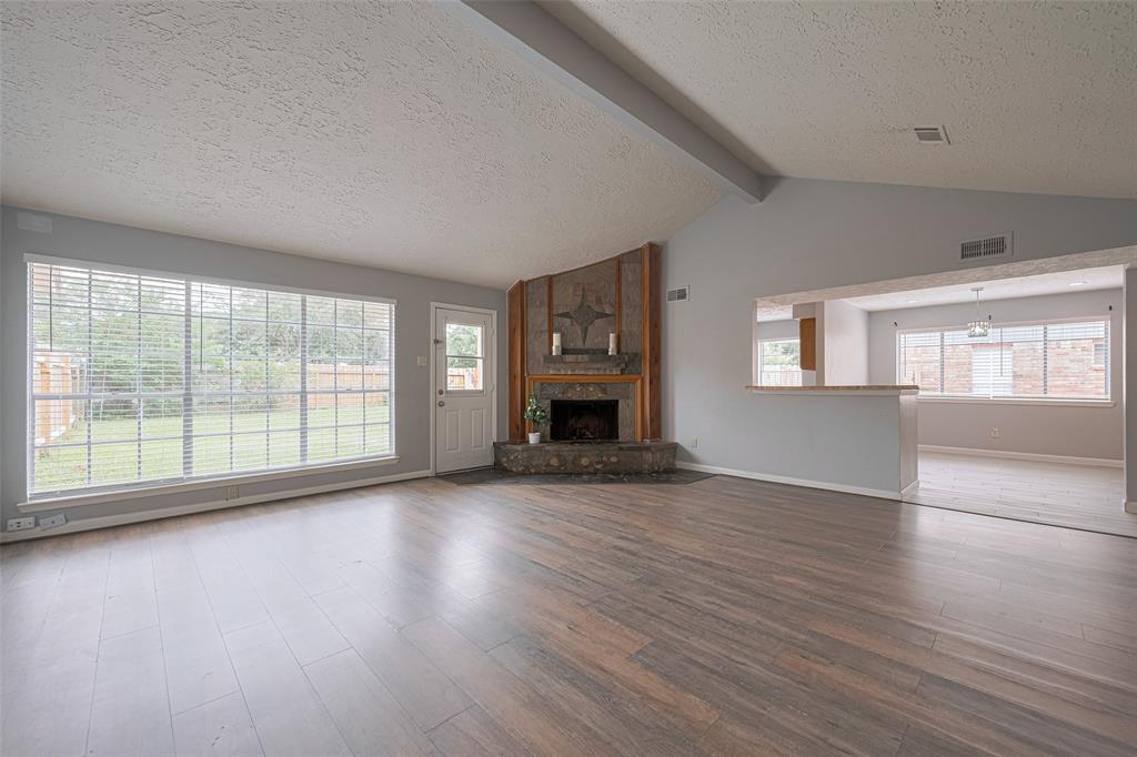 19531 Lazy Valley Drive, Katy, Texas image 8