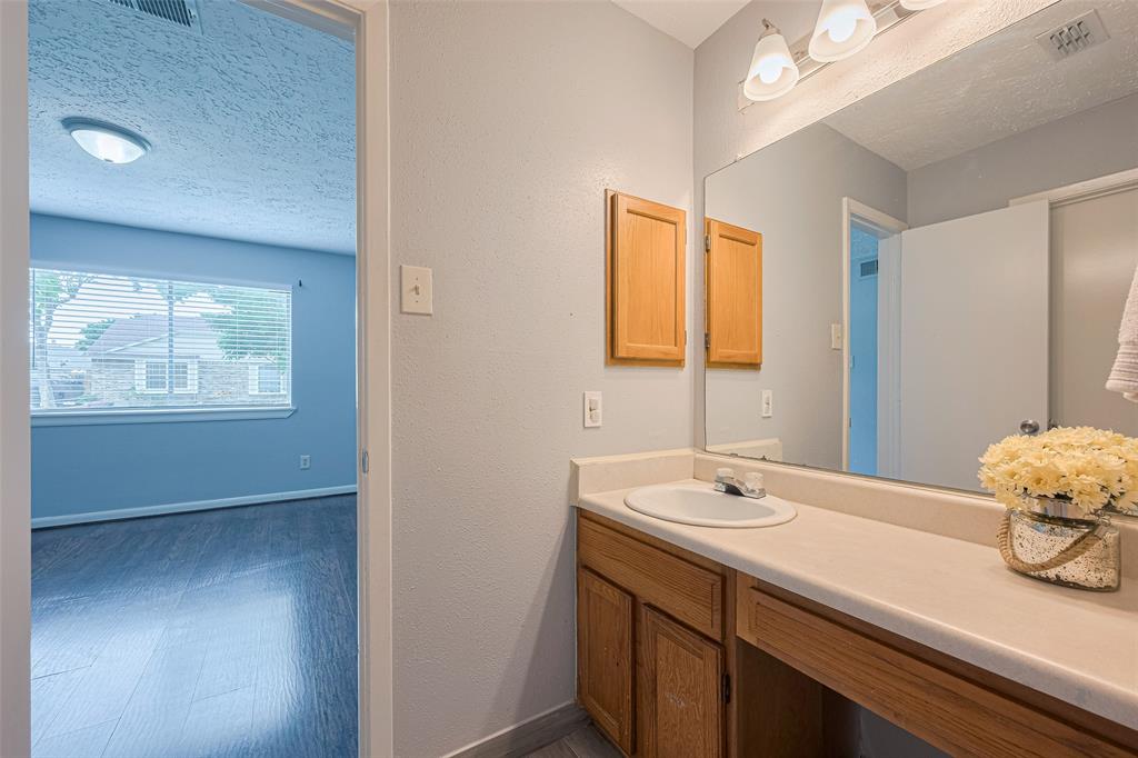 19531 Lazy Valley Drive, Katy, Texas image 30