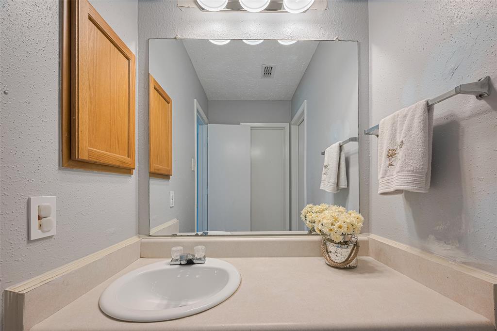19531 Lazy Valley Drive, Katy, Texas image 29