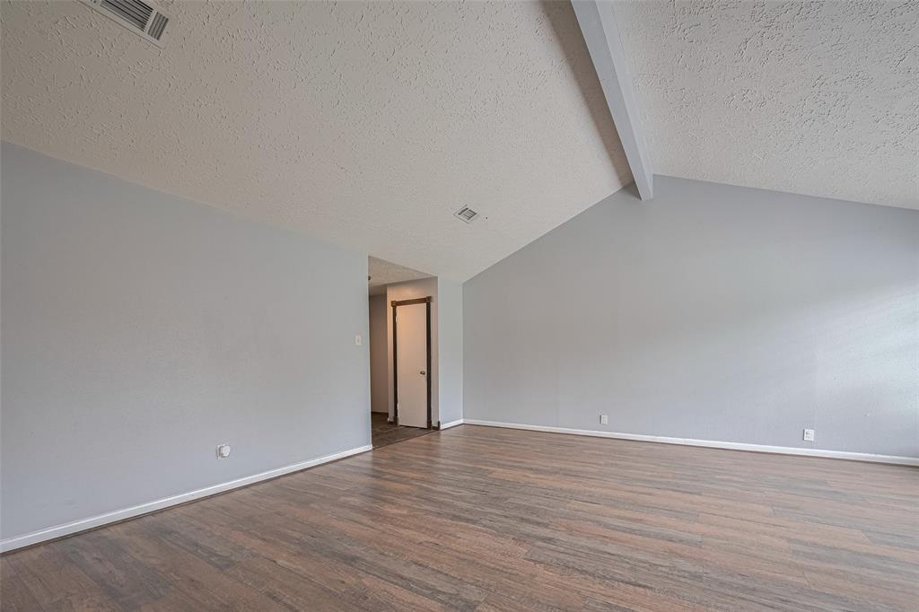 19531 Lazy Valley Drive, Katy, Texas image 11