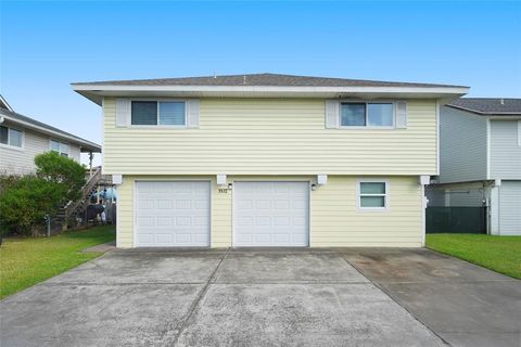 A home in Bayou Vista