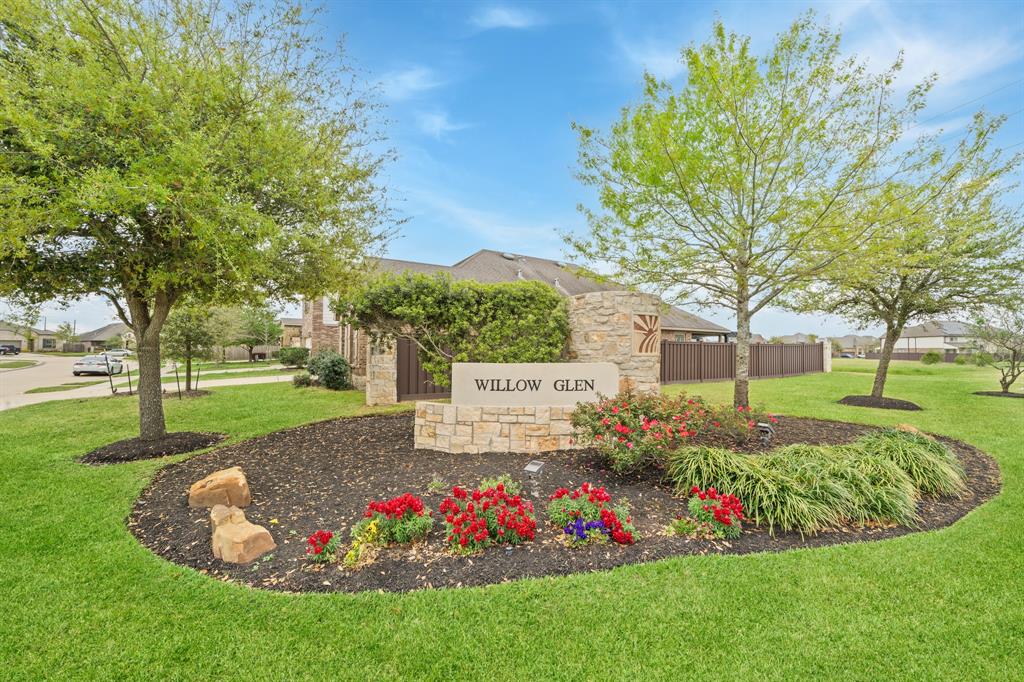 30104 Prairie Creek Court, Brookshire, Texas image 4