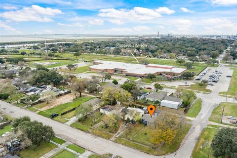 A home in Texas City