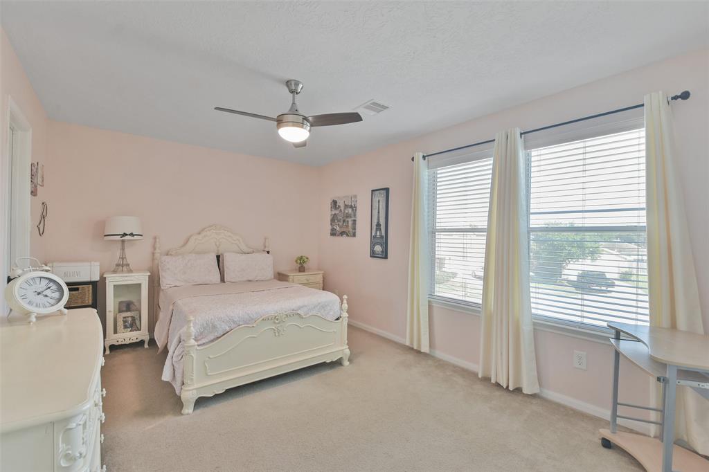 Houston, Texas 77073, United States, 4 Bedrooms Bedrooms, ,3 BathroomsBathrooms,Residential,Pending,29662