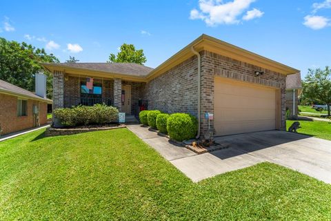 115 Harbour Town Circle Conroe TX 77356