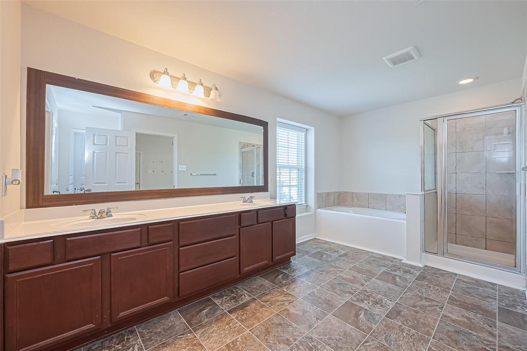 12223 Elm Orchard Trail, Humble, Texas image 23