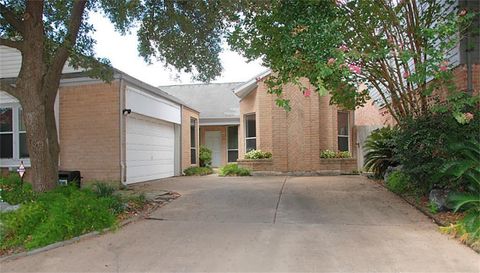 2118 Linea Del Pino Street Houston TX 77077