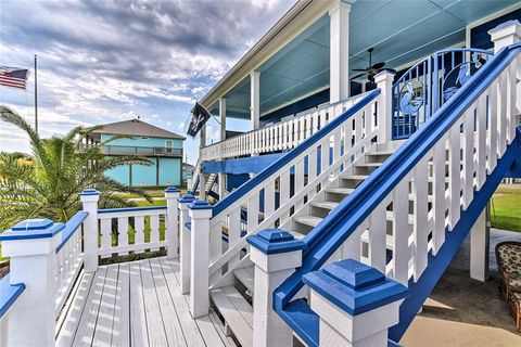 A home in Crystal Beach