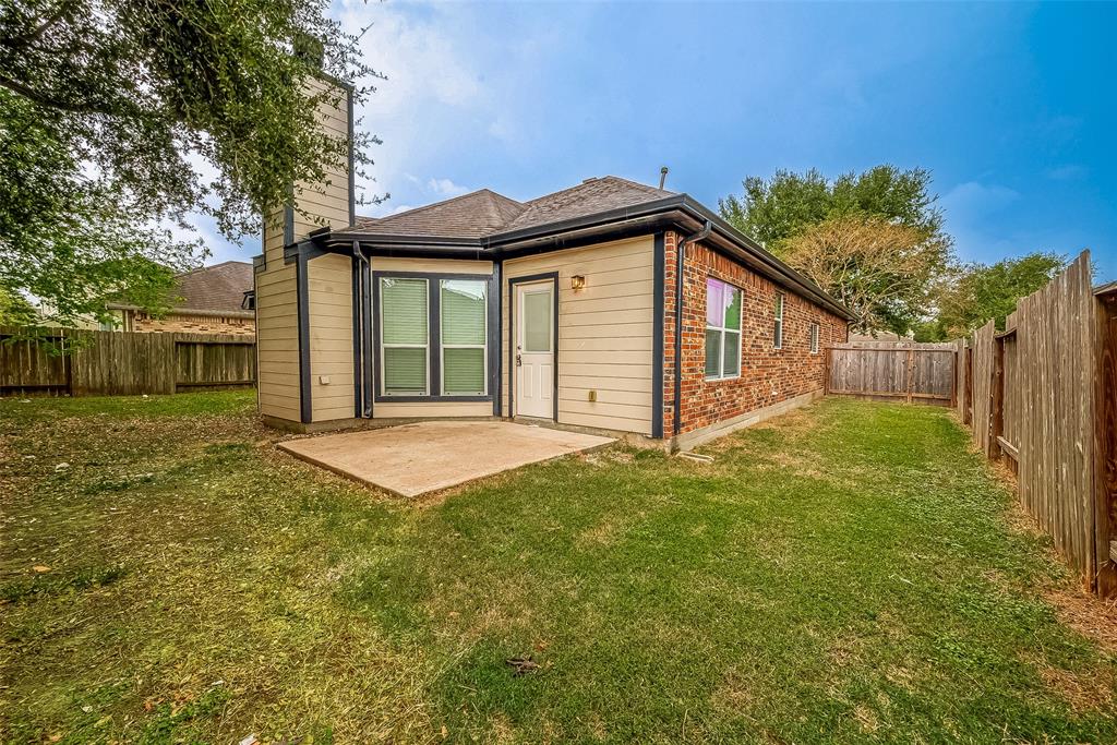 711 Chase Land Circle, Bacliff, Texas image 43