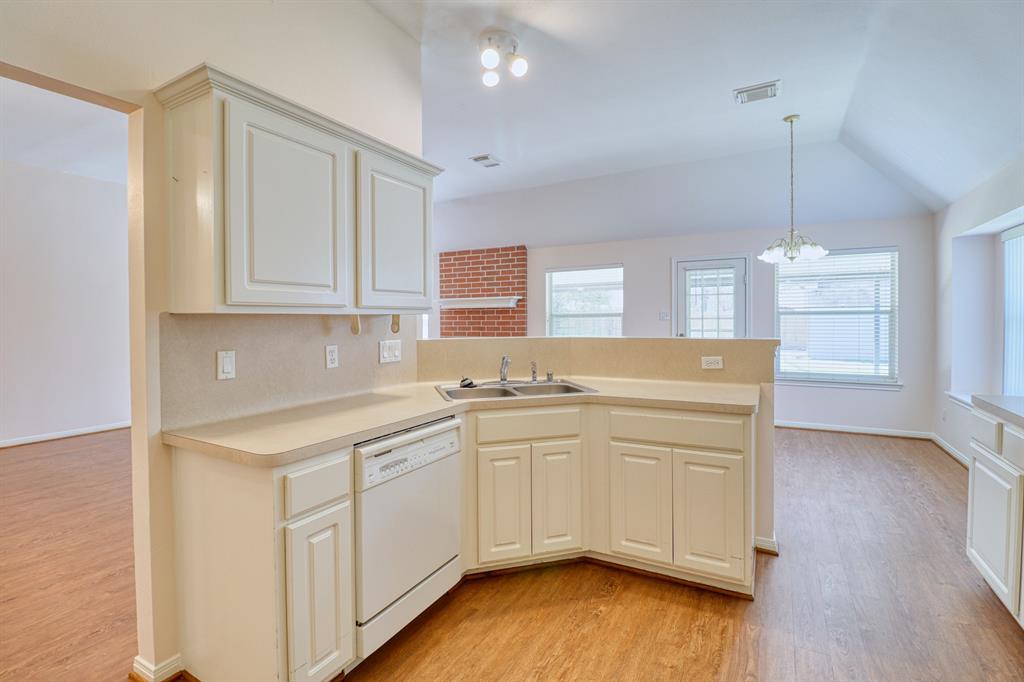 3326 Rockdale Drive, Porter, Texas image 12