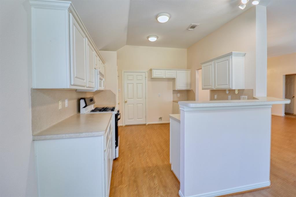 3326 Rockdale Drive, Porter, Texas image 7