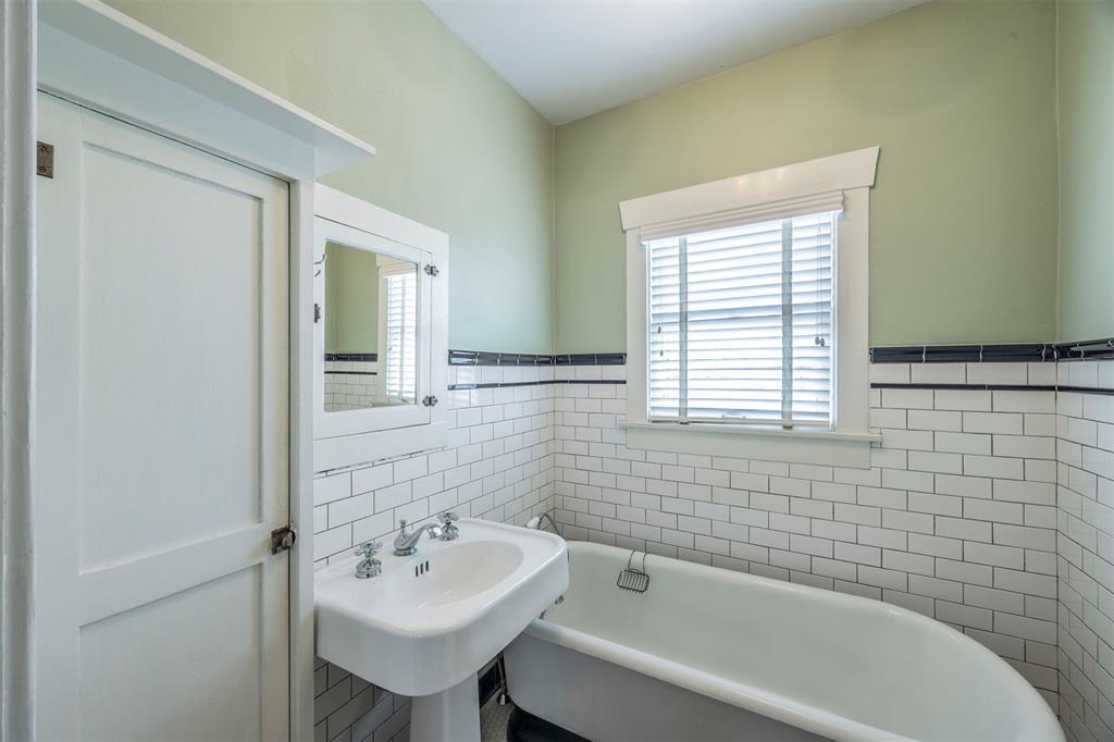 533 Studewood Street, Houston, Texas image 17