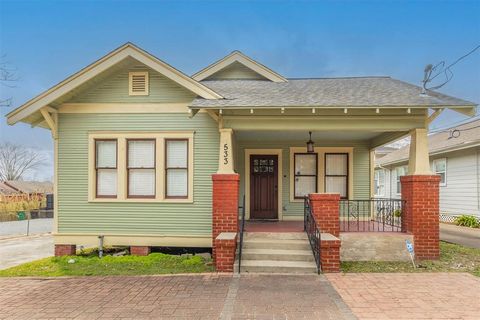 Photo of 533 Studewood Street, Houston, TX 77007 (MLS # 11665384)