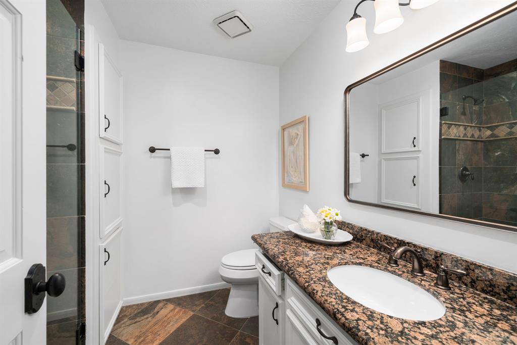 1408 N Falls Drive, New Ulm, Texas image 20