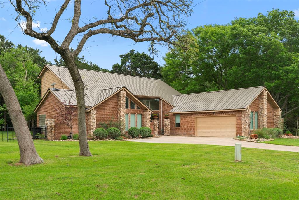 1408 N Falls Drive, New Ulm, Texas image 3