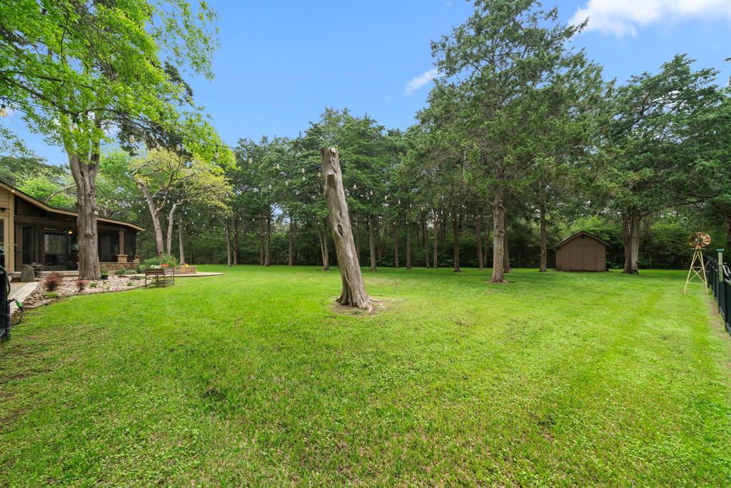 1408 N Falls Drive, New Ulm, Texas image 35