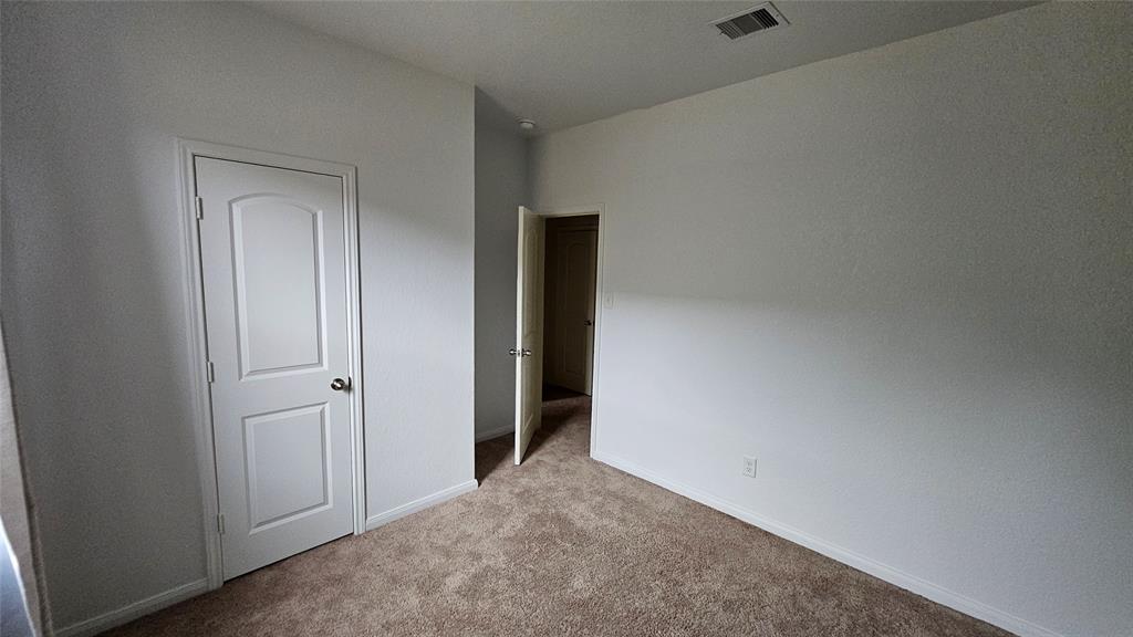 10623 Lost Maples Drive, Cleveland, Texas image 9