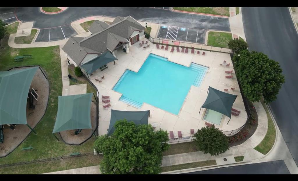 1040 Kensington Castle Trail, Pflugerville, Texas image 32