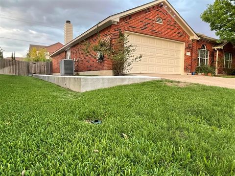 1040 Kensington Castle Trail Pflugerville TX 78660