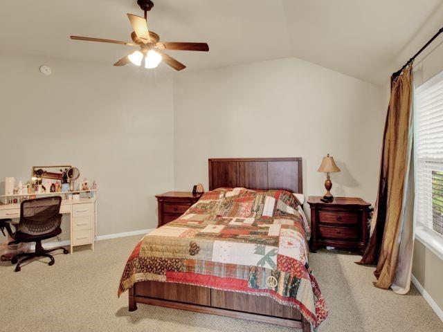 1040 Kensington Castle Trail, Pflugerville, Texas image 13