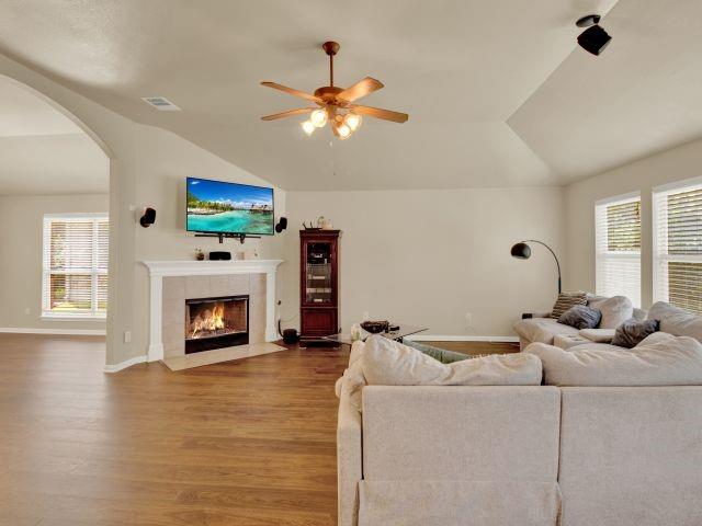 1040 Kensington Castle Trail, Pflugerville, Texas image 10