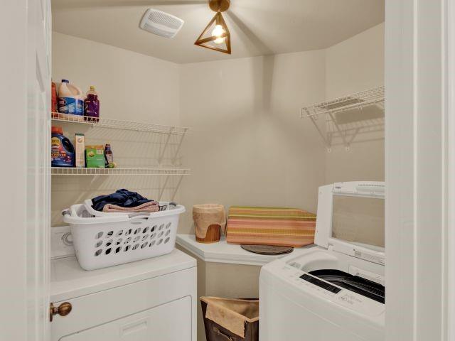 1040 Kensington Castle Trail, Pflugerville, Texas image 21