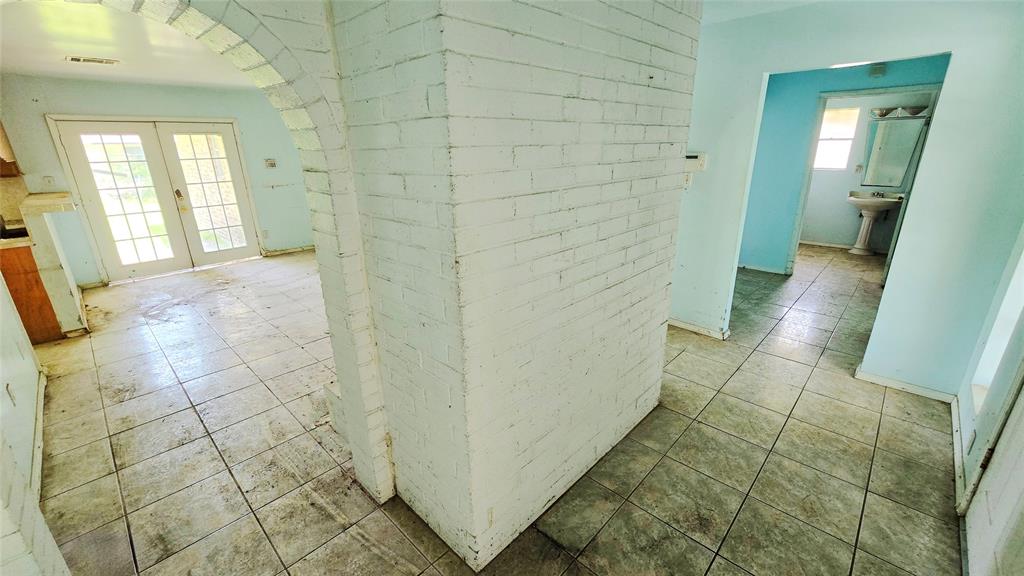 8419 Sterlingshire Street, Houston, Texas image 5