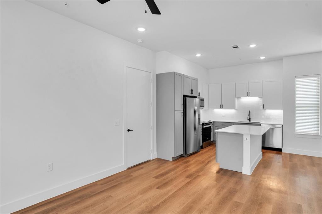 1415B Forward Drive
