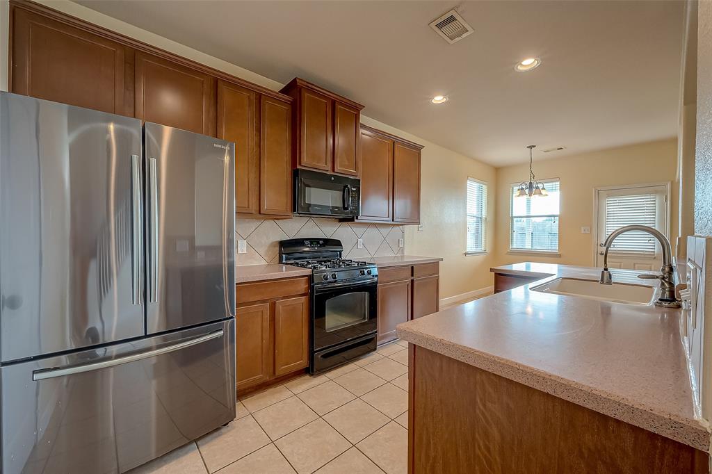 2823 Empire Oaks Lane, Katy, Texas image 23